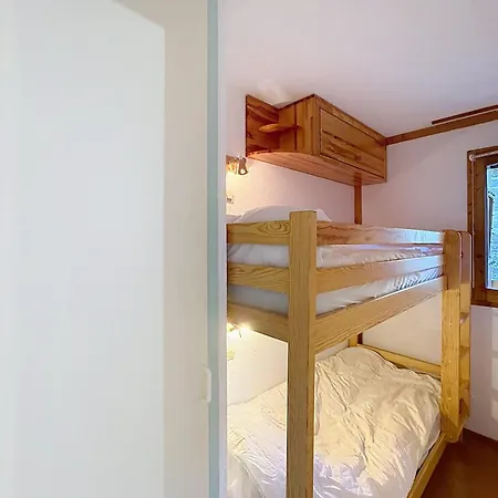 2p+cabine, 5 Pers, Aux Pieds, Parking - Fr-1-178-192 *